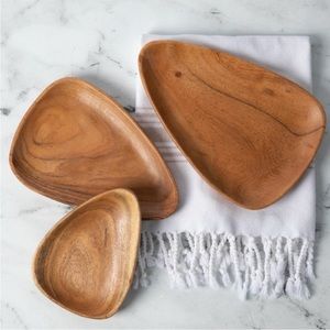 Sembla 3 Nesting Wood Petal Trays Set
